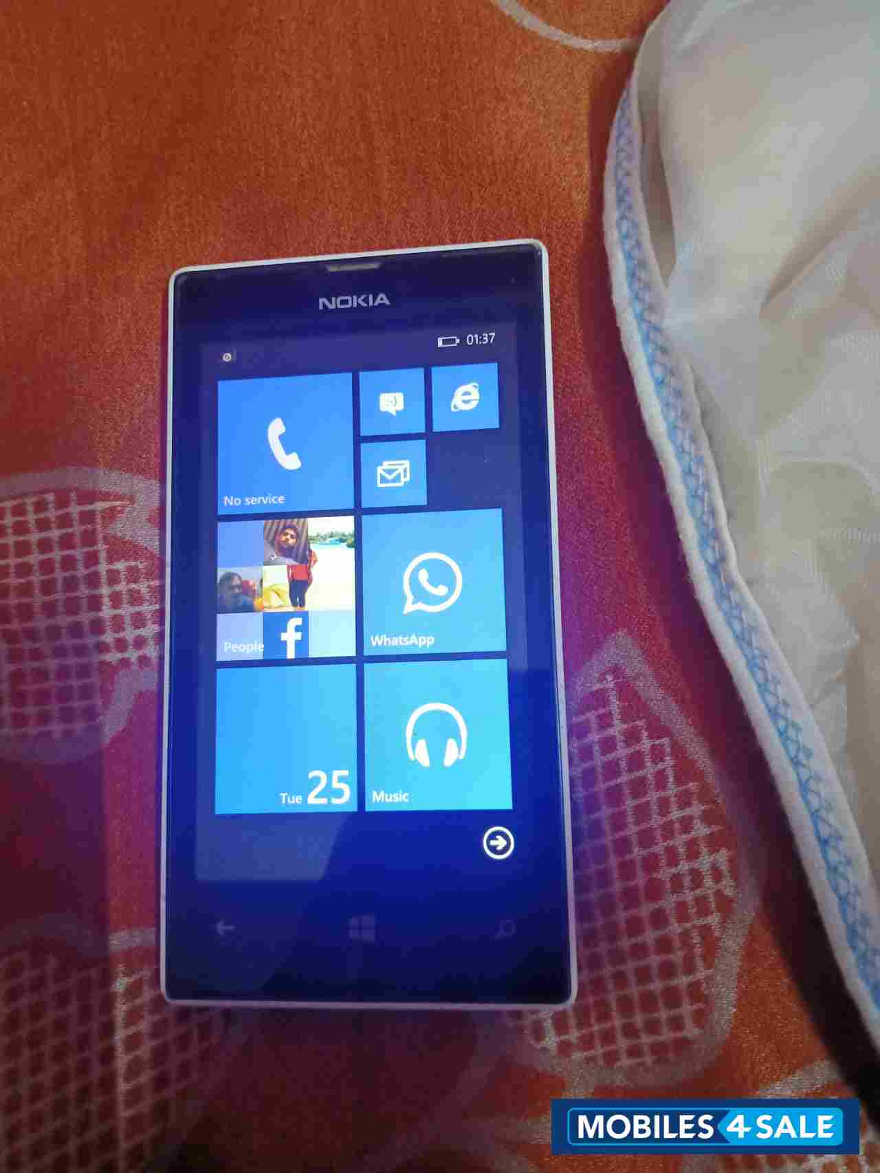Nokia  Lumia 520