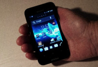 Black Sony Ericsson Xperia tipo dual