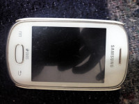 White Samsung Galaxy Star