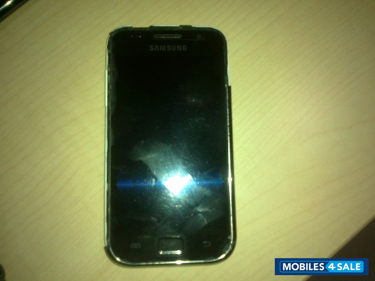 White Samsung Galaxy S