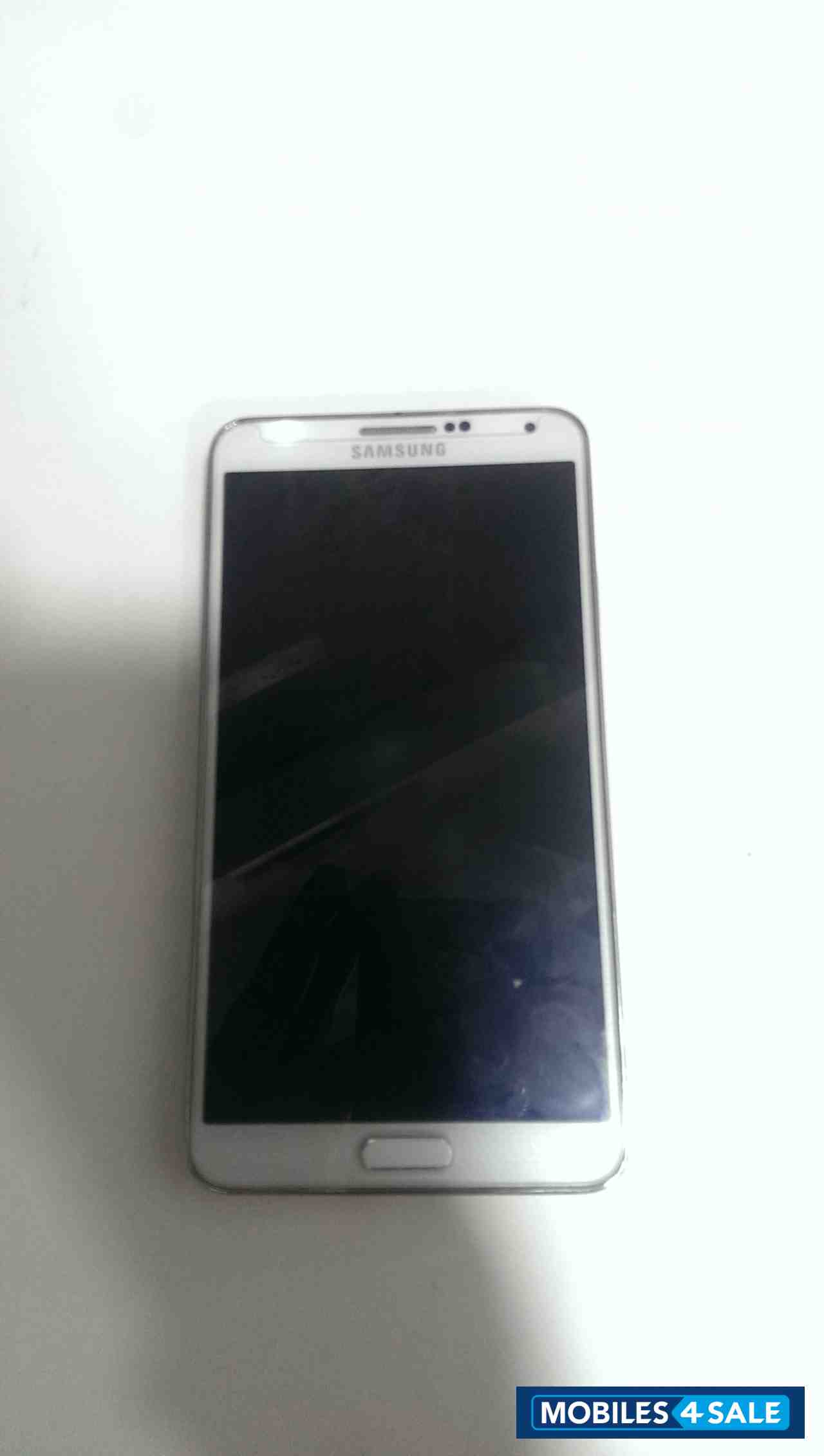 White Samsung Galaxy Note 3