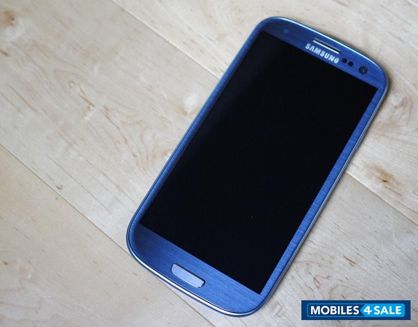 Grey Samsung Galaxy S3