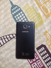 Samsung galaxy j7 max