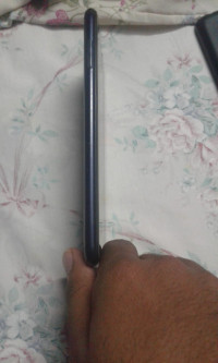 Black Asus Zenfone Zenfone Max Pro M1