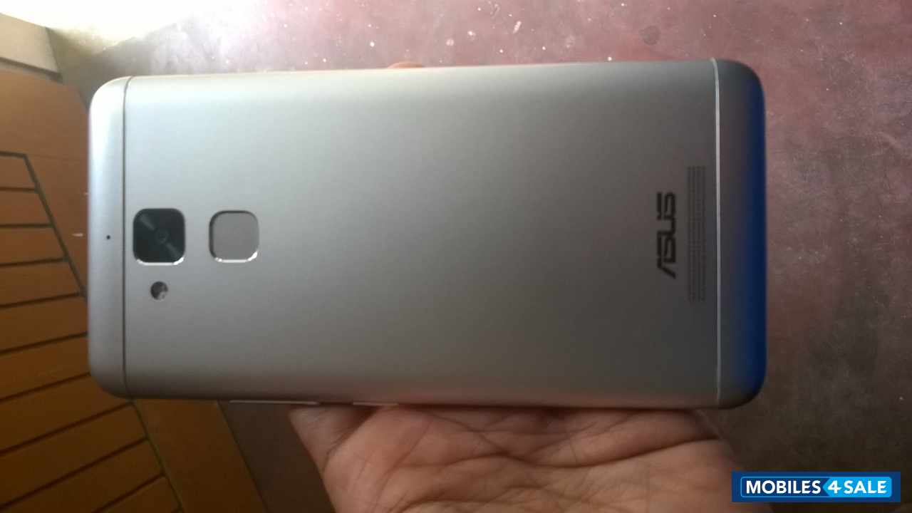 Asus Zenfone 3 max Asus Zenfone 3 max
