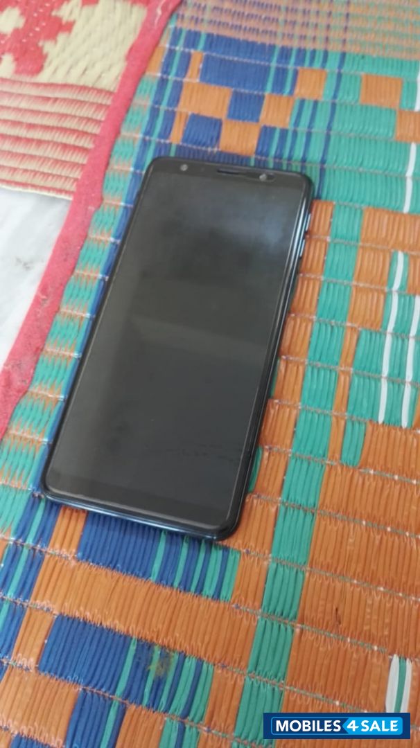 Samsung  Galaxy A7 2018