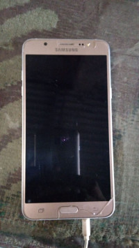 Samsung Galaxy J7 2016
