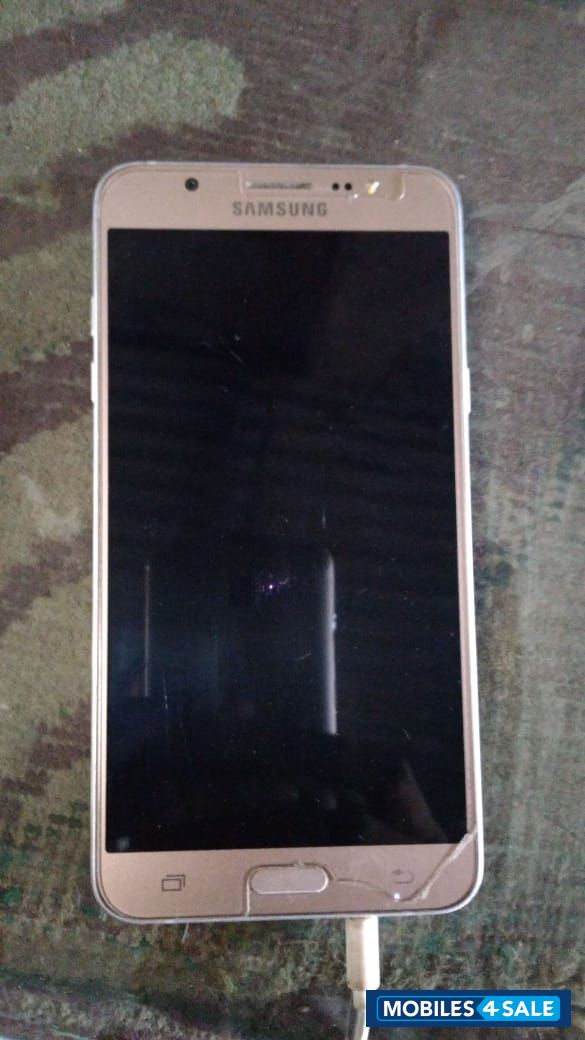 Samsung  Galaxy J7 2016