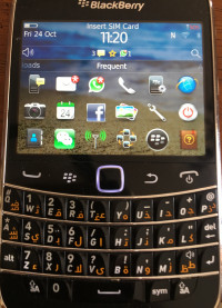 BlackBerry  Bold 9900