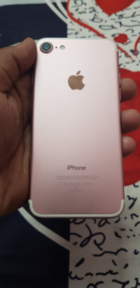 Apple Apple iPhone 7