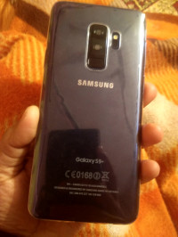 Blue Samsung GT-series Galaxy s9
