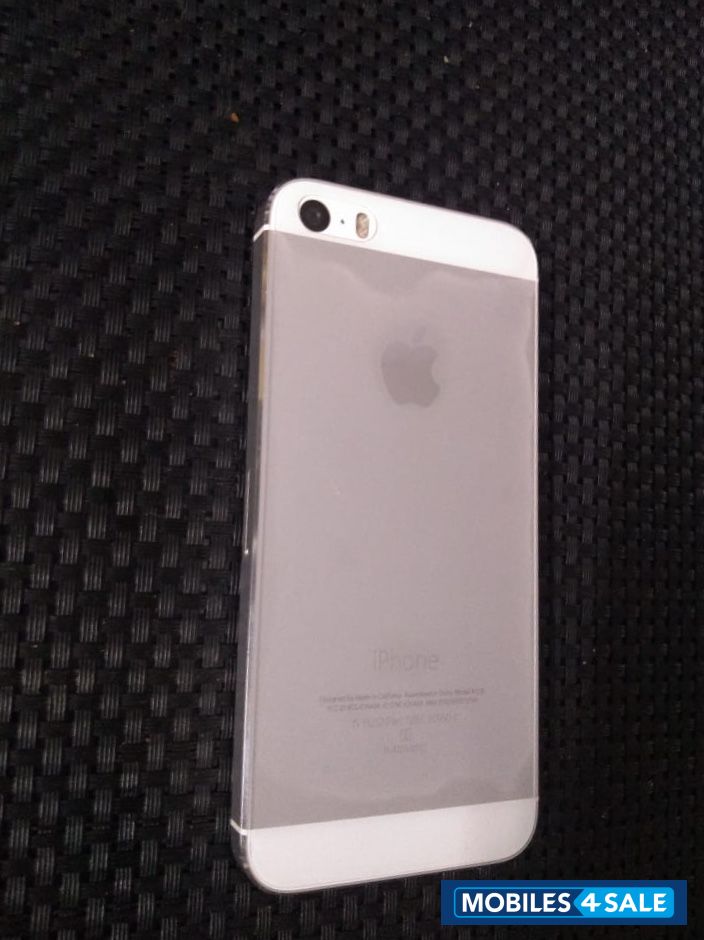Apple  iPhone 5s 16GB