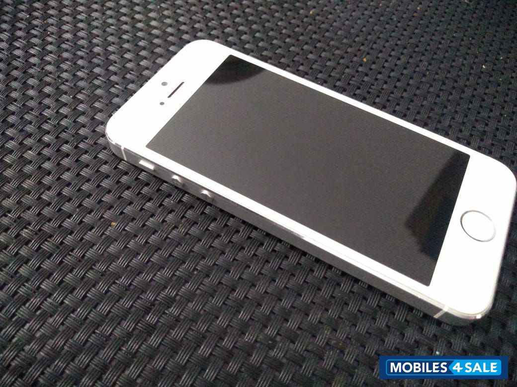 Apple  iPhone 5s 16GB