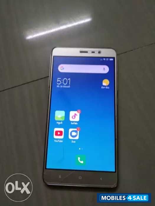 Gold Xiaomi Redmi Note 3