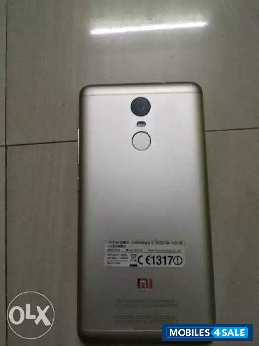 Gold Xiaomi Redmi Note 3