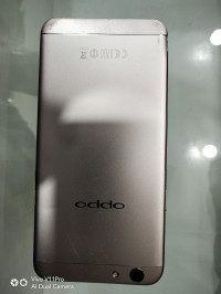 Gold Oppo F1s