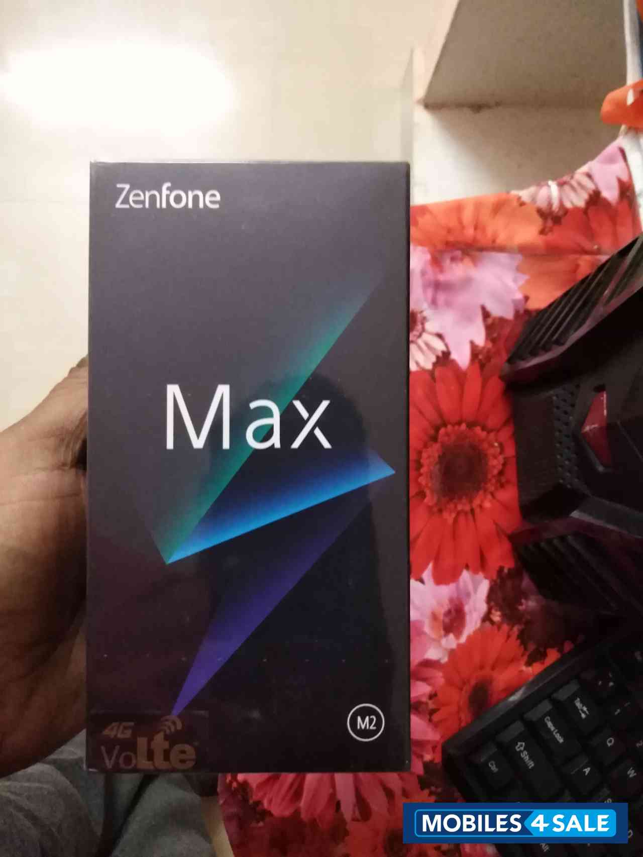 Asus  Asus zenfone max M2