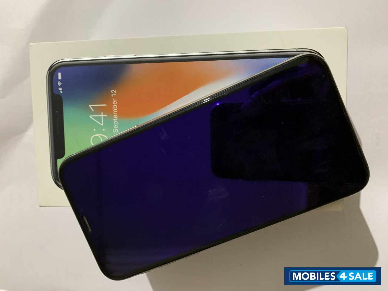 Silver Apple  iPhone X 256GB