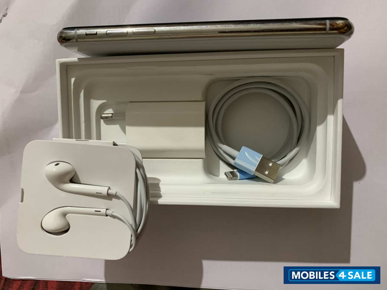 Silver Apple  iPhone X 256GB