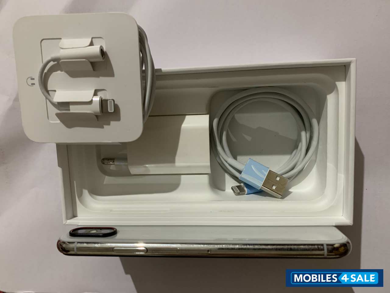 Silver Apple  iPhone X 256GB