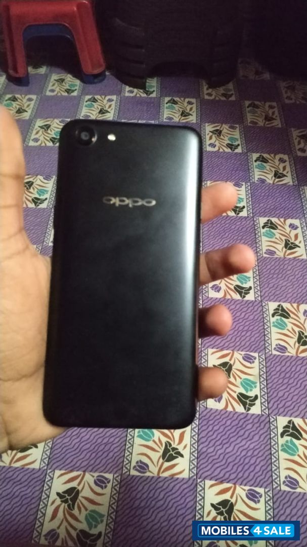 Oppo  A83