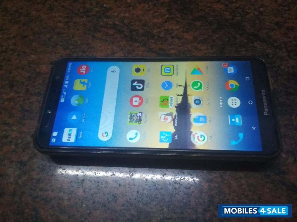 Panasonic  Panasonic eluga ray 550