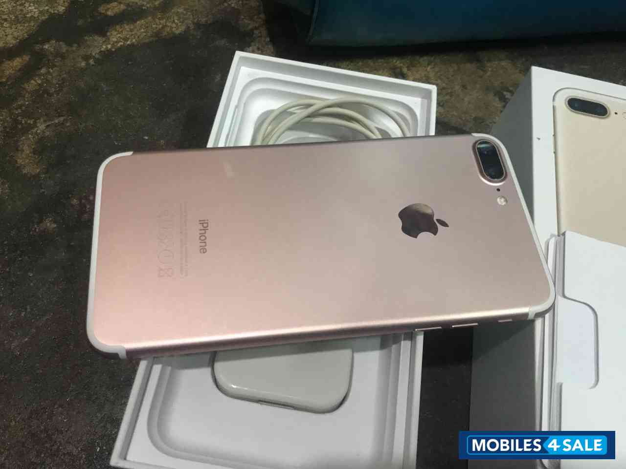 Apple  Iphone 7plus 128 gp rose gold