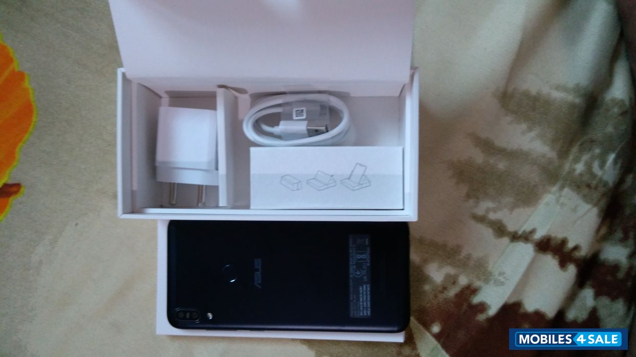 Asus Asus zenfone max pro m1