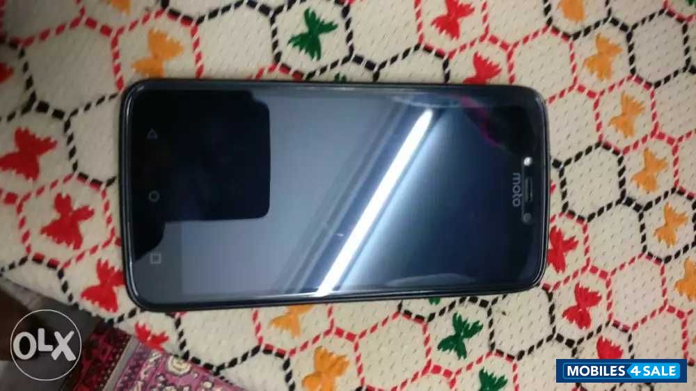 Black Motorola  C Plus
