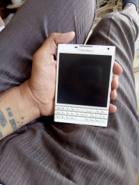 BlackBerry  Passport