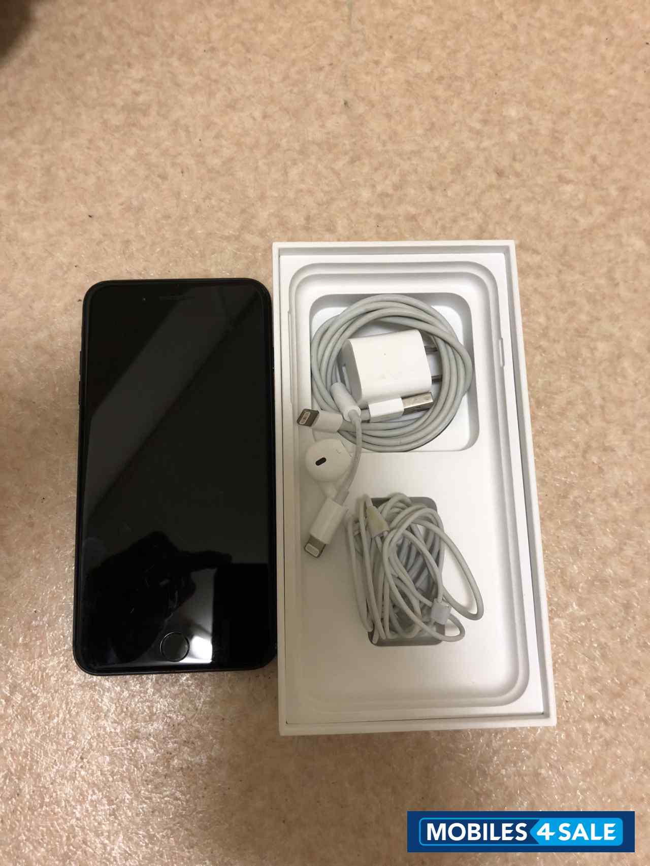 Apple  iphone 7 Plus 128 GB