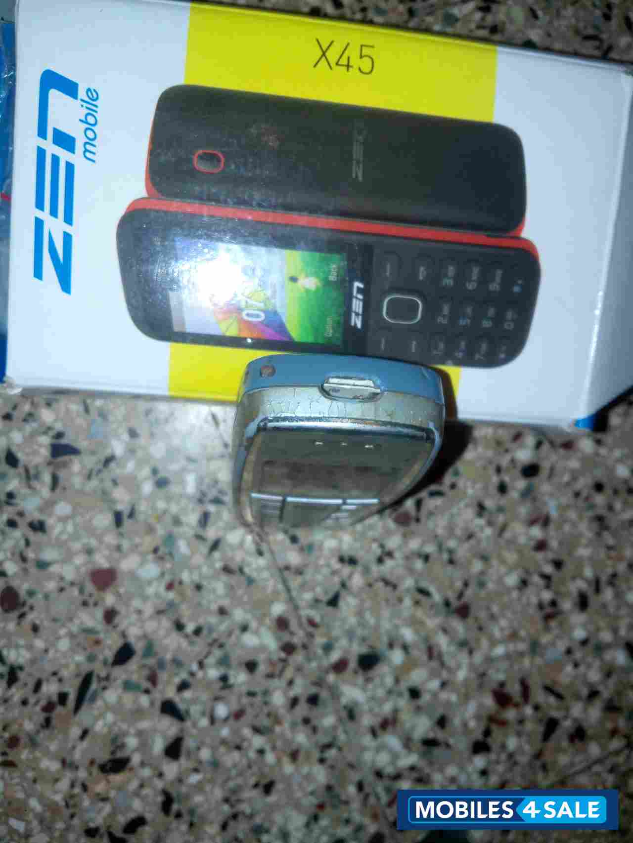 Nokia  3120