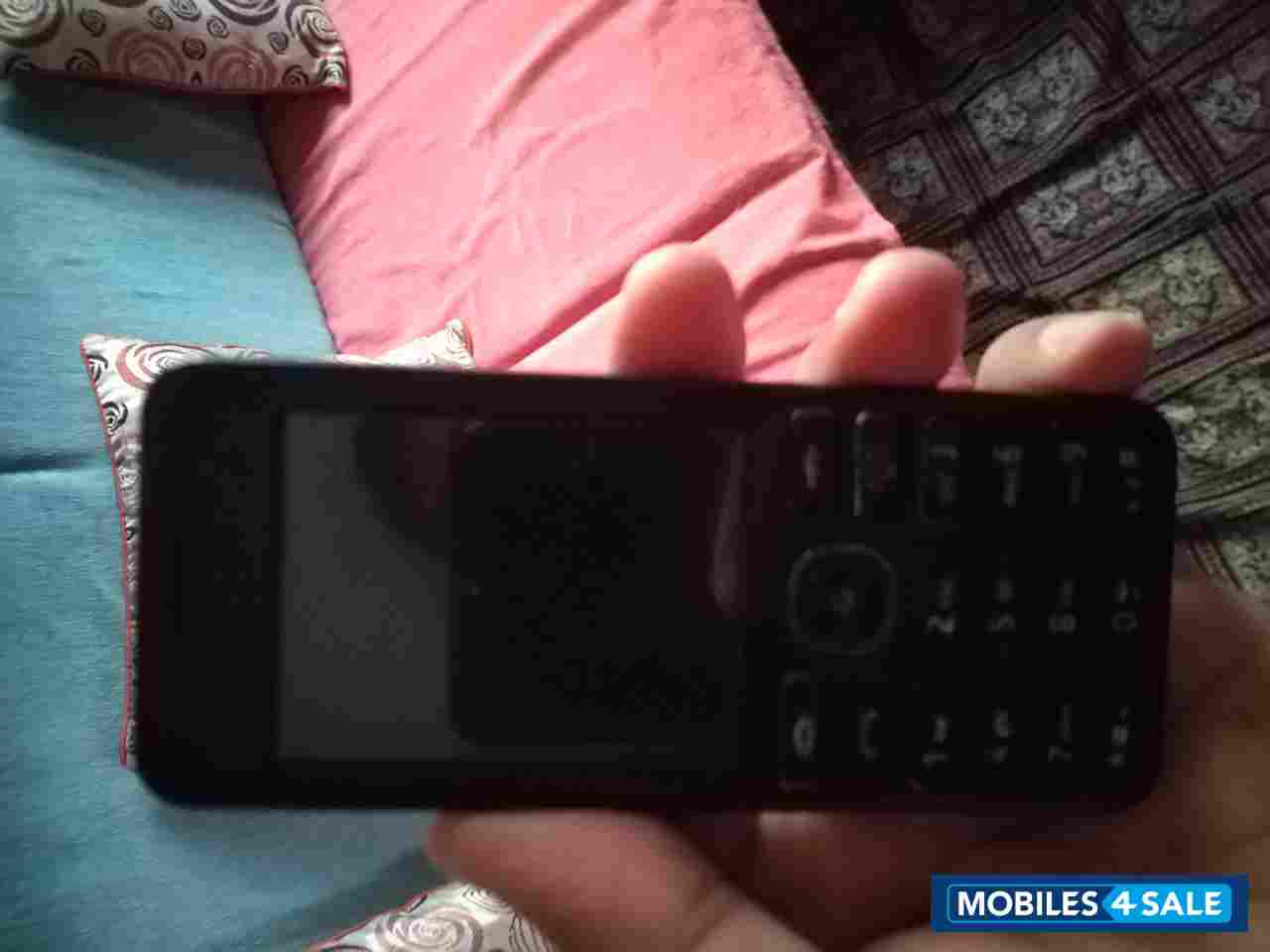 Black Nokia  206