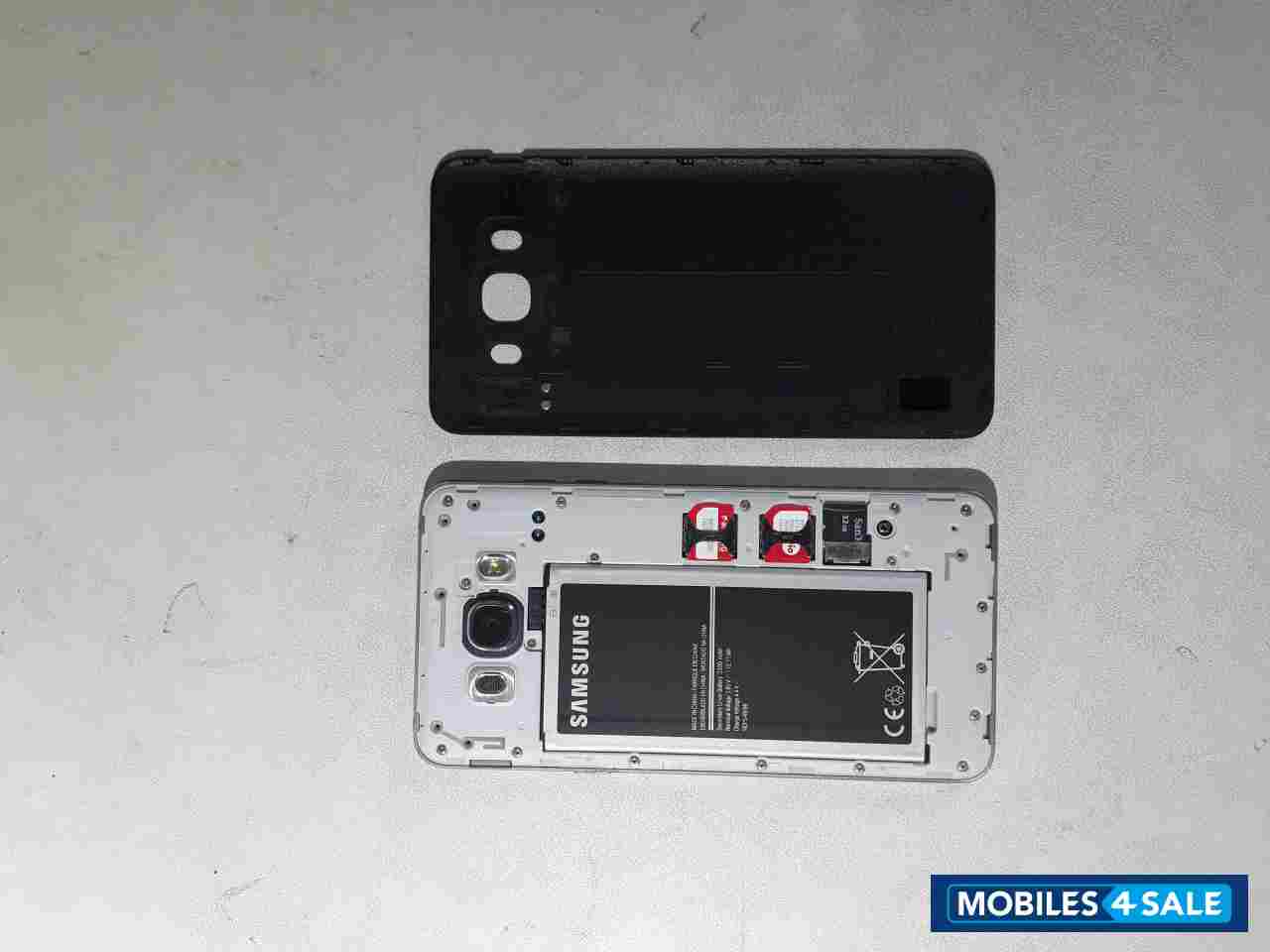 Samsung Galaxy J7 (2016)