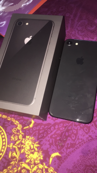Apple  Iphone 8