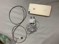Gold Apple  I phone 7 128 GB GOLD COLOR