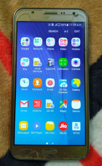 Samsung  J7