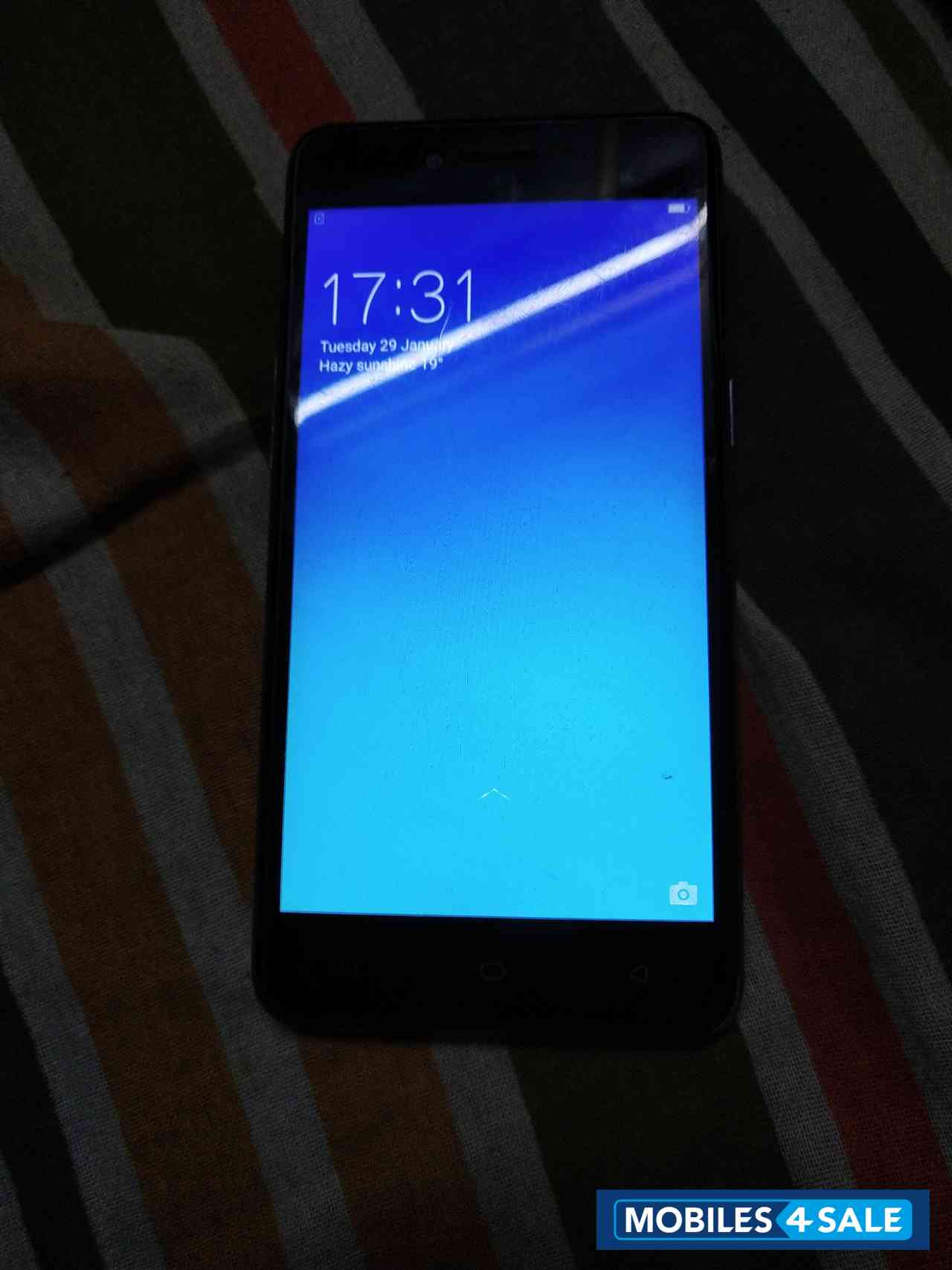Oppo  A37