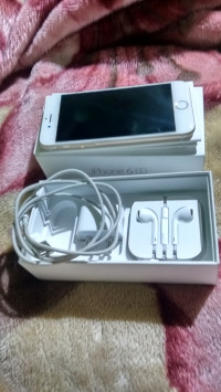 Gold Apple iPhone 6S