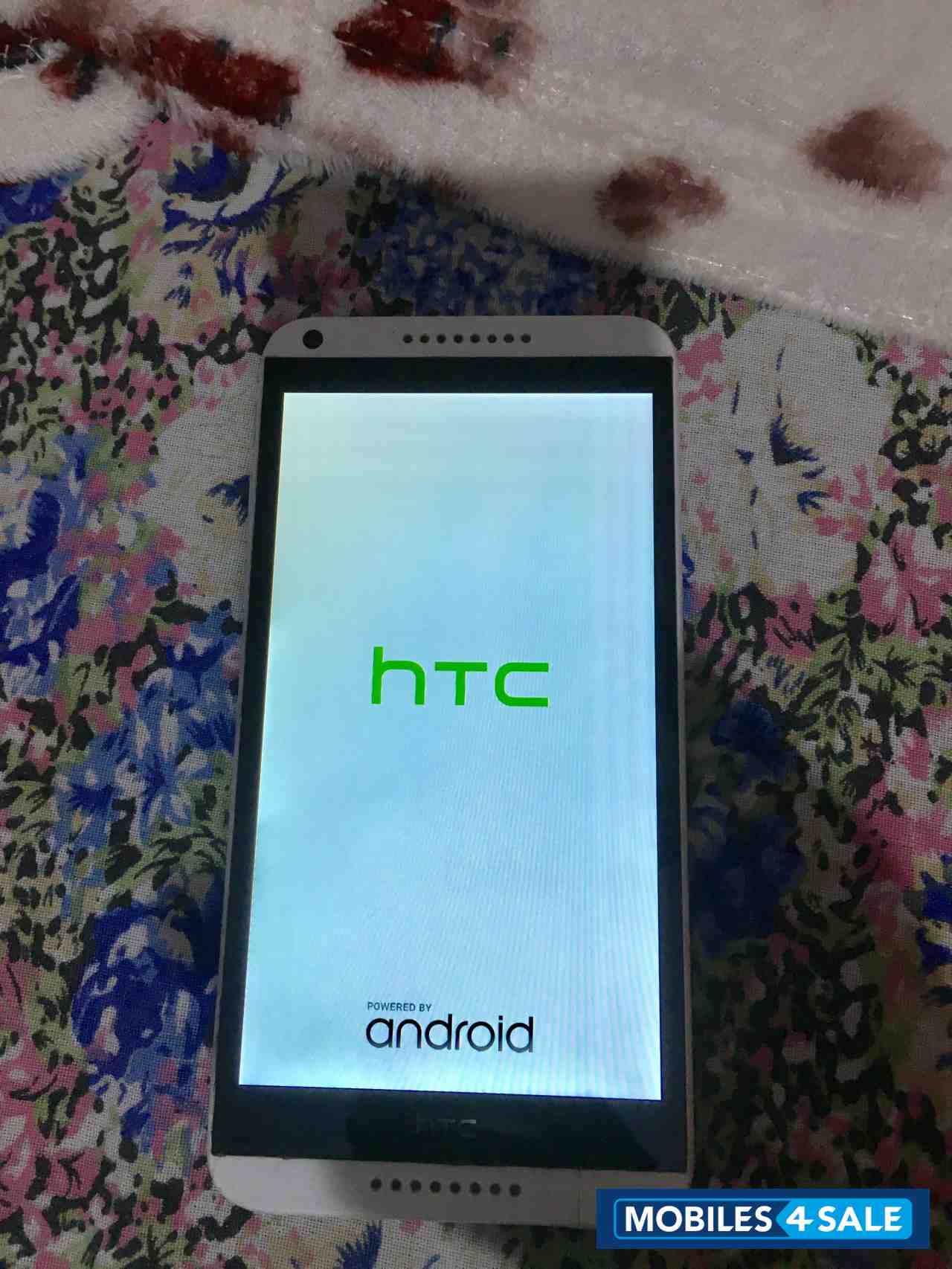 HTC  816