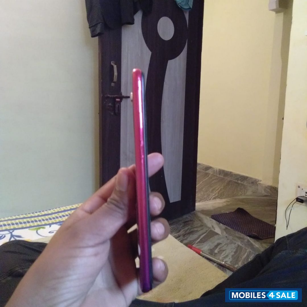 Oppo F9 Pro