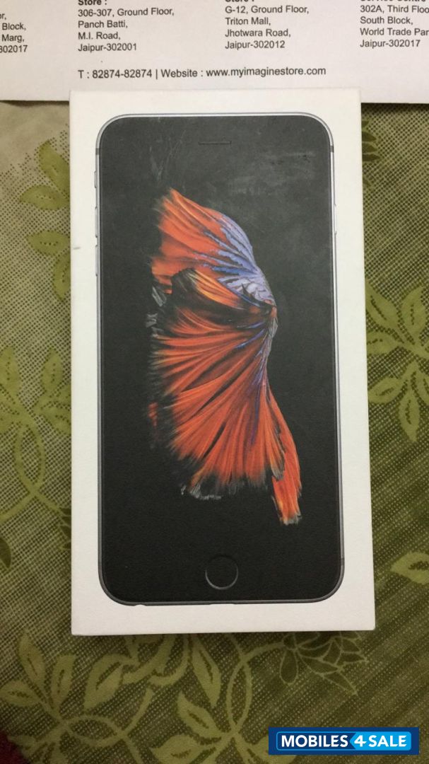 Grey Apple iPhone 6S Plus