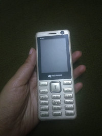 Micromax  x740
