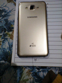 Samsung  Galaxy J7