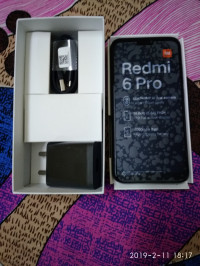 Redmi  6 pro 4 GB 64 GB ram