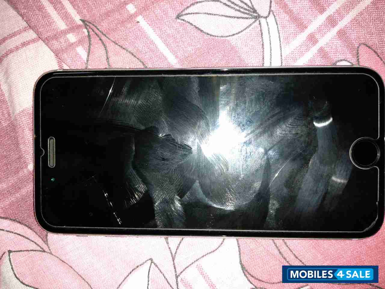 Grey Apple  iPhone 6