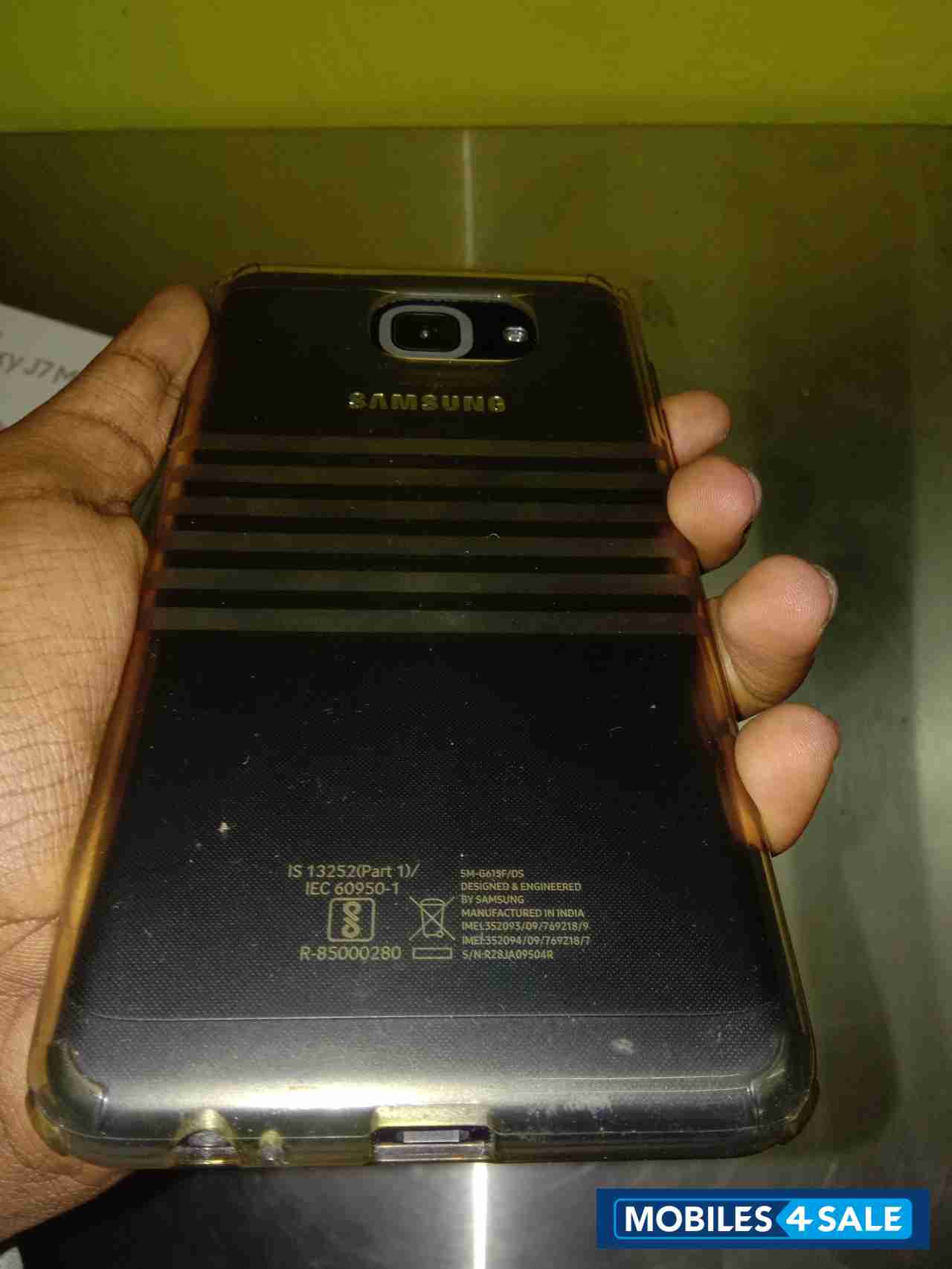 Samsung galaxy j7 max