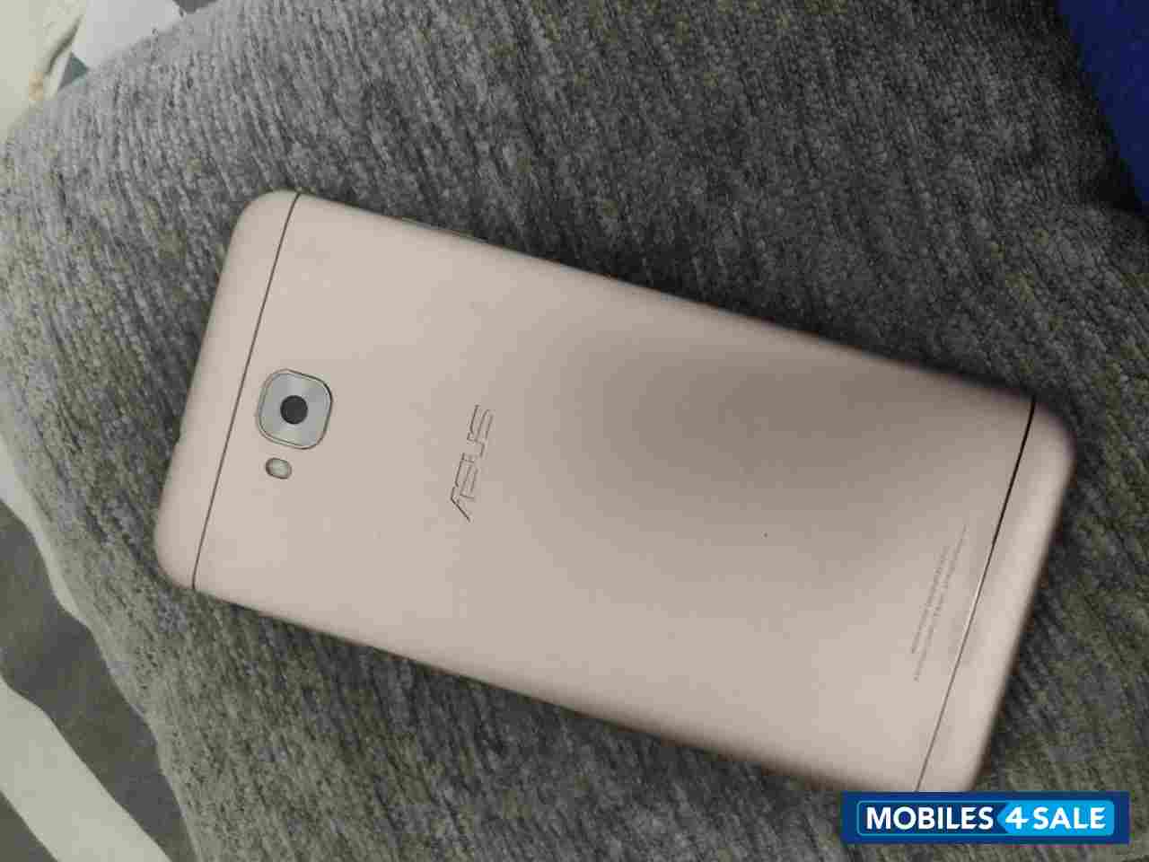 Asus  zenfone 4 selfie expert