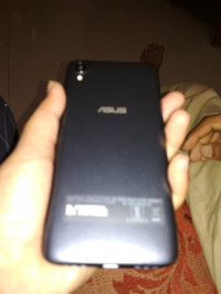 Asus  Asus ZenFone light l1