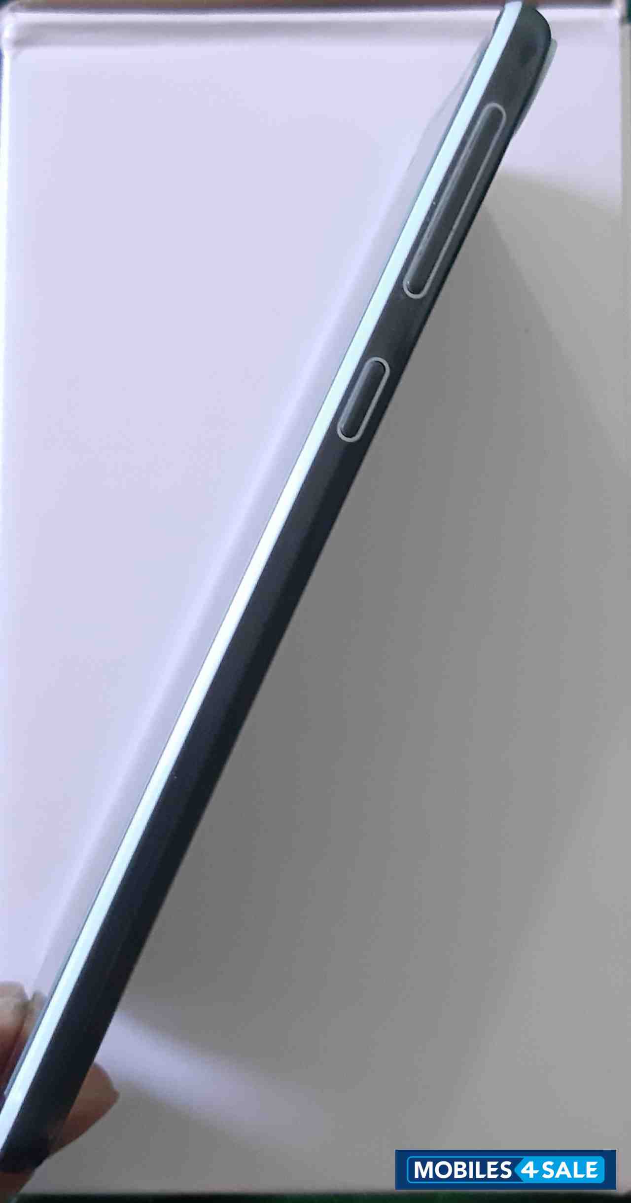 HTC DESIRE 820S DUAL SIM